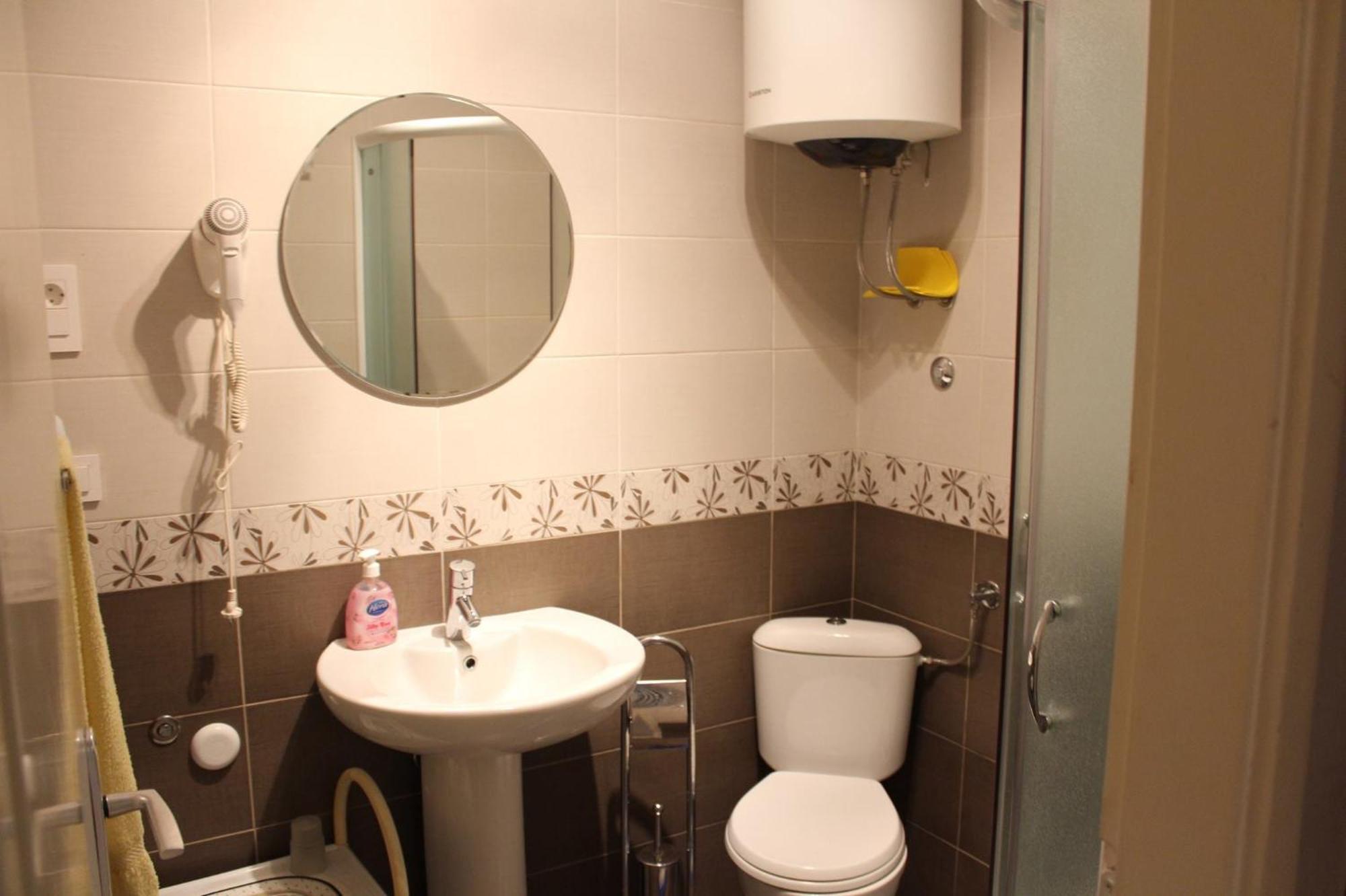 Apartmani I Sobe Goca تْشيرسيك نوفي المظهر الخارجي الصورة