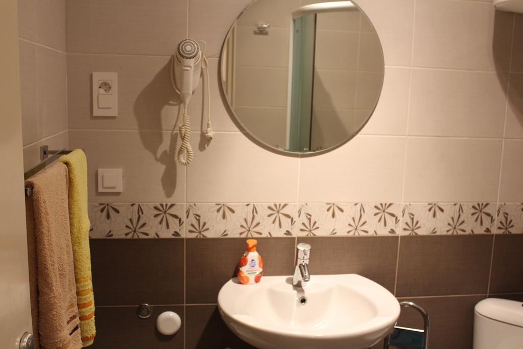 Apartmani I Sobe Goca تْشيرسيك نوفي المظهر الخارجي الصورة