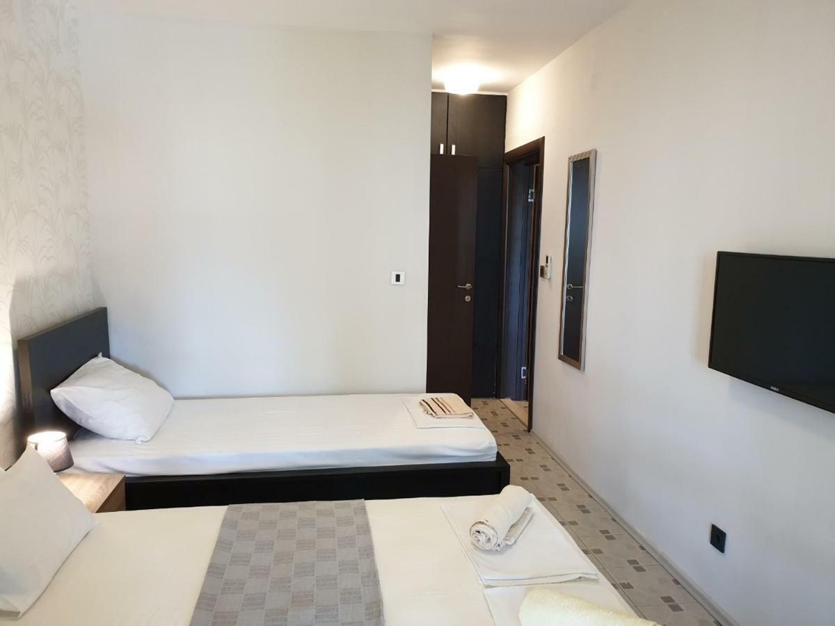 Apartmani I Sobe Goca تْشيرسيك نوفي المظهر الخارجي الصورة